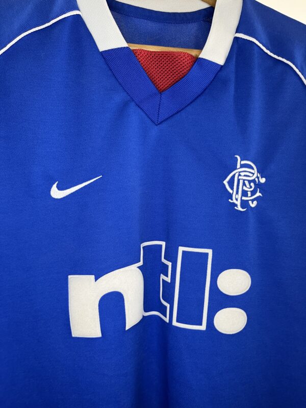 2001/02 - Glasgow Rangers (L) – Image 3