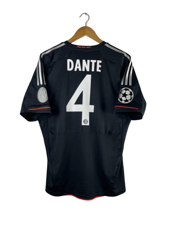2012/13 - Bayern Munich - Dante 4 (L)