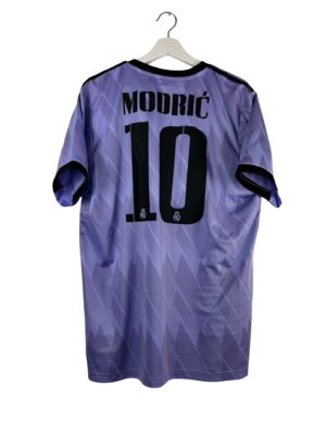 2022/23 - Real Madrid - Modric 10 (L)