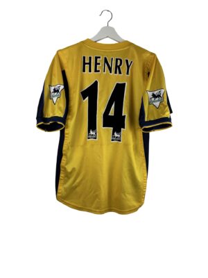 1999/01 - Arsenal - Henry 14 (S)