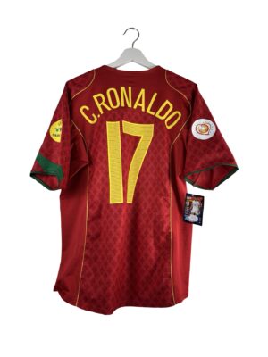 2004 - Portugal - Ronaldo 17 (M)