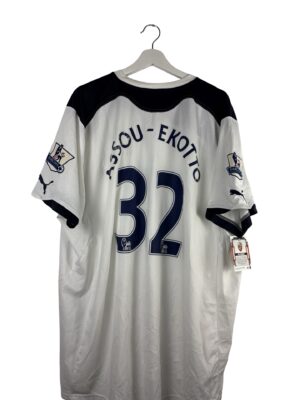 2010/11 - Tottenham - Assou-Ekotto 32 (3XL)