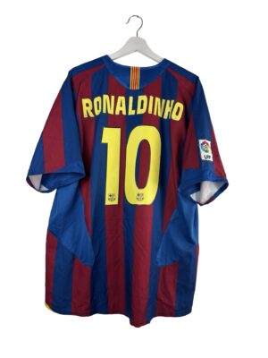 2005/06 - FC Barcelone - Ronaldinho 10 (XL)