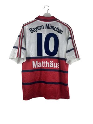 1998/00 - Bayern Munich - Matthaus 10 (L)